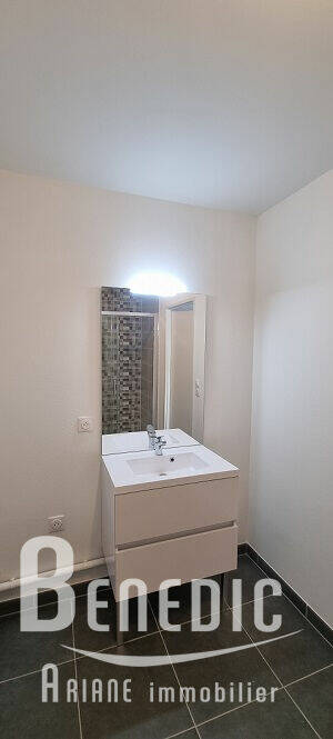 49691534g - Attribut alt par défaut.