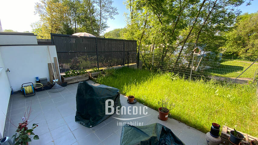 49701406k - Attribut alt par défaut.