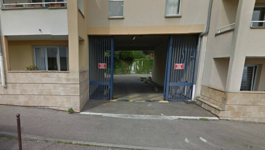 18931214a - Attribut alt par défaut.