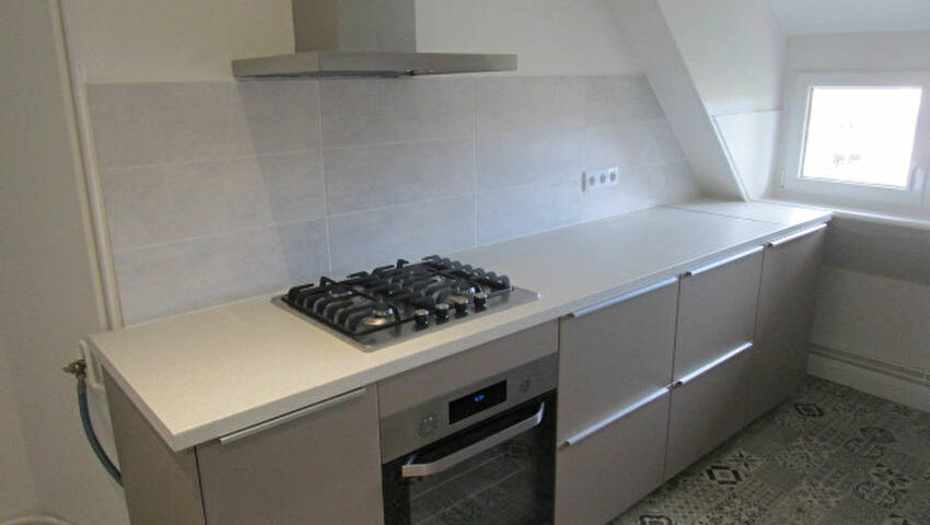 4253993b - Attribut alt par défaut.