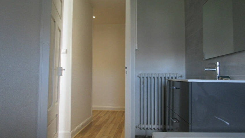 4253993d - Attribut alt par défaut.