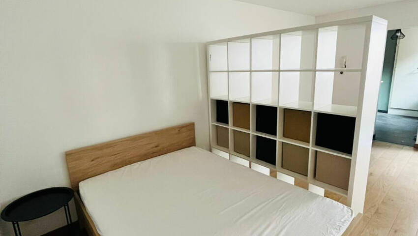 49759563e - Attribut alt par défaut.