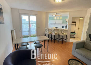 49868087a - Attribut alt par défaut.