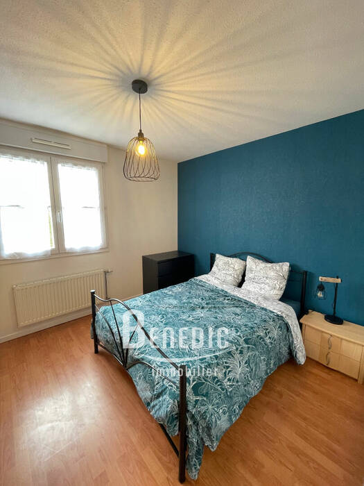 49868087d - Attribut alt par défaut.