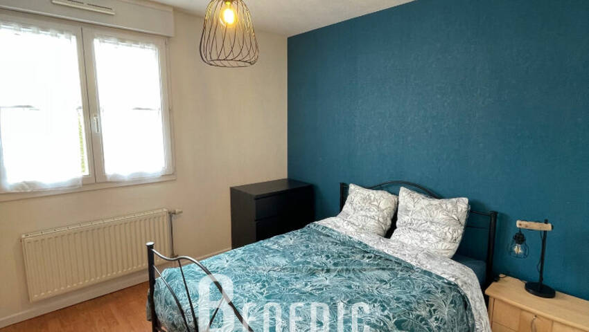 49868087d - Attribut alt par défaut.