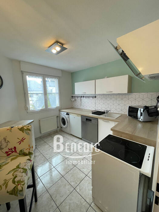 49868087e - Attribut alt par défaut.