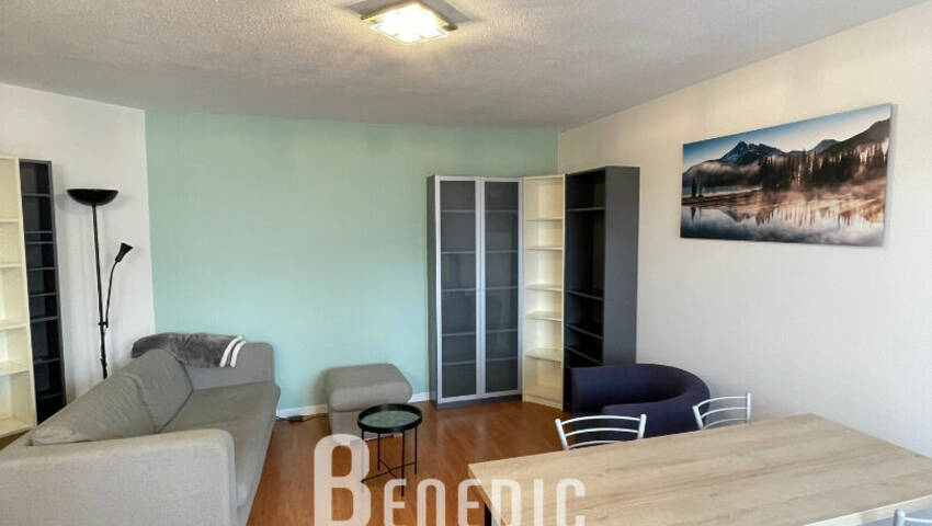 49868087h - Attribut alt par défaut.