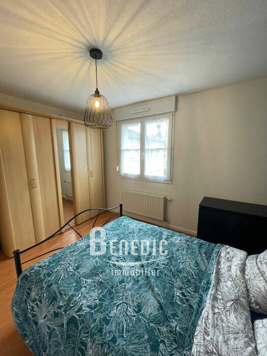 49868087i - Attribut alt par défaut.