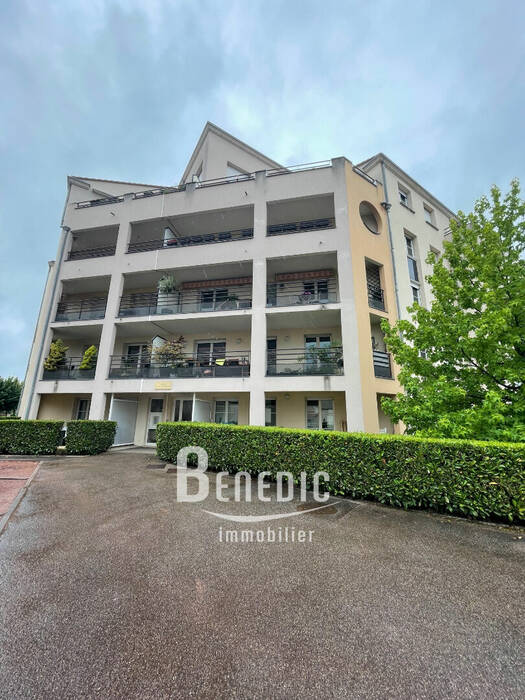 49868087o - Attribut alt par défaut.