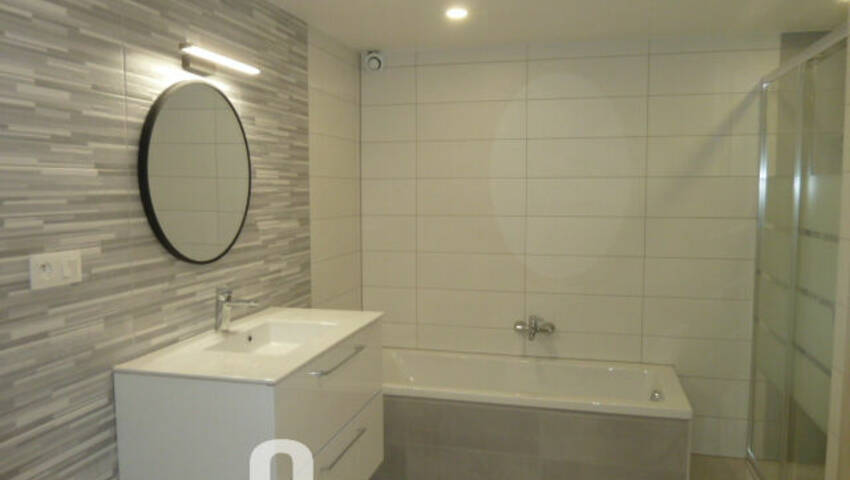 49773111f - Attribut alt par défaut.