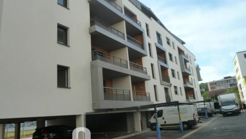 49943013a - Attribut alt par défaut.