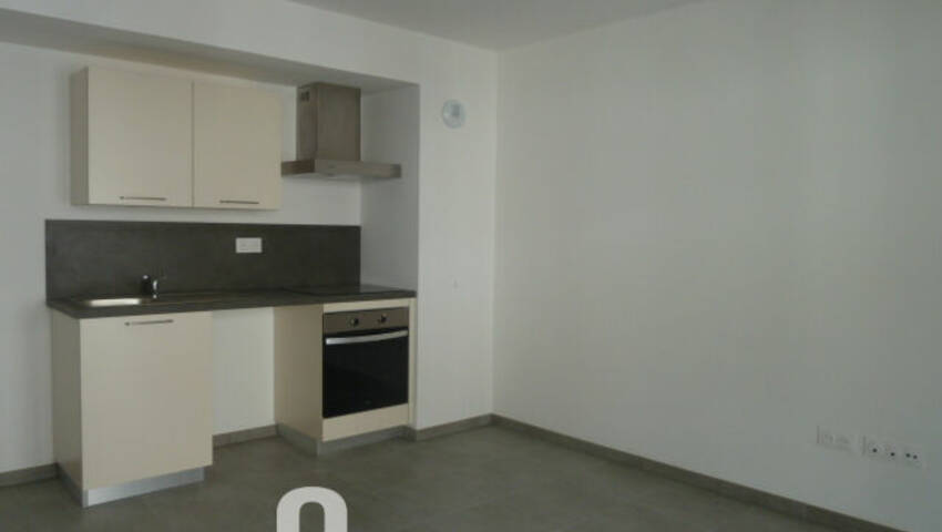 49943013d - Attribut alt par défaut.