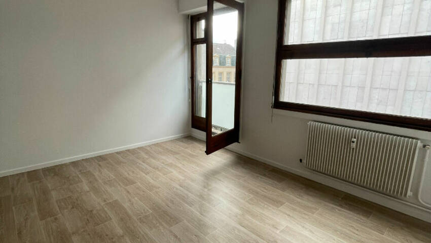 4256076a - Attribut alt par défaut.