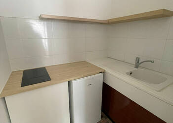 4256076c - Attribut alt par défaut.