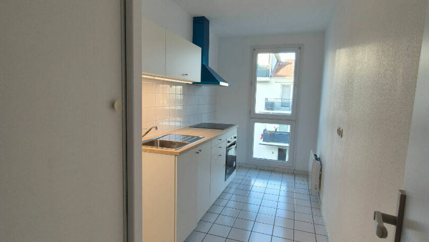 4254292n - Attribut alt par défaut.