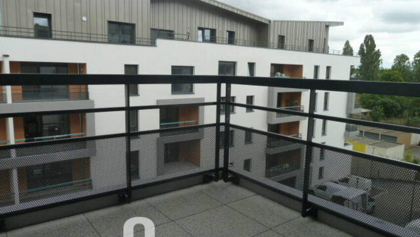 50257080d - Attribut alt par défaut.