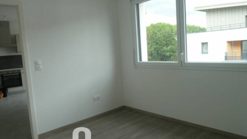 50257080h - Attribut alt par défaut.