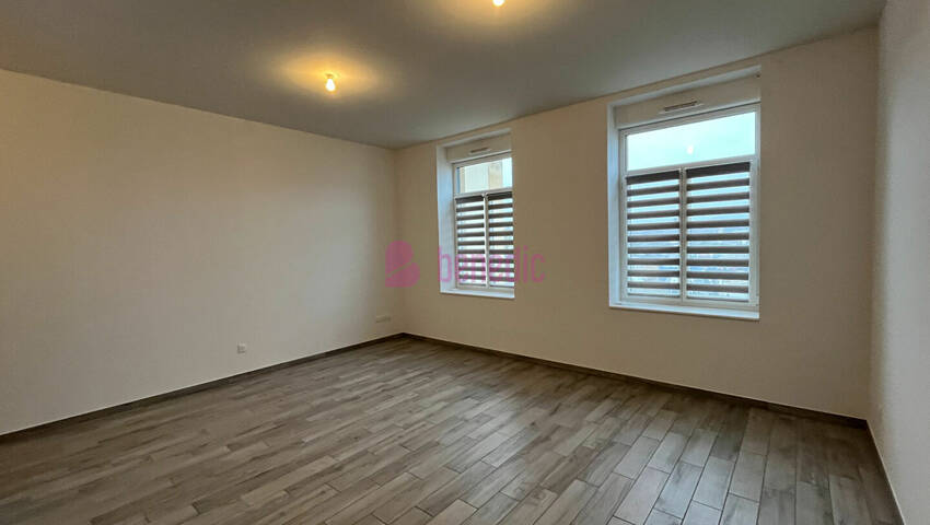 50356676c - Attribut alt par défaut.