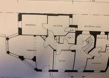 37990808c - Attribut alt par défaut.