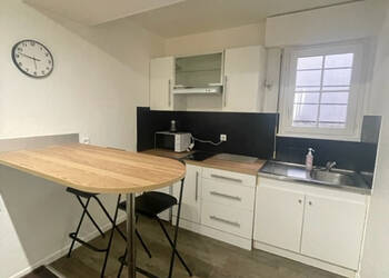 50504126a - Attribut alt par défaut.