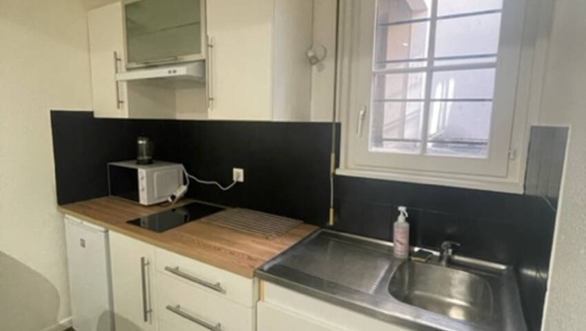 50504126c - Attribut alt par défaut.