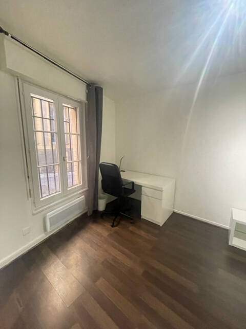 50504126e - Attribut alt par défaut.