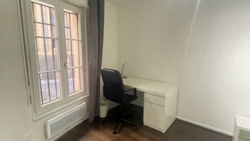 50504126e - Attribut alt par défaut.