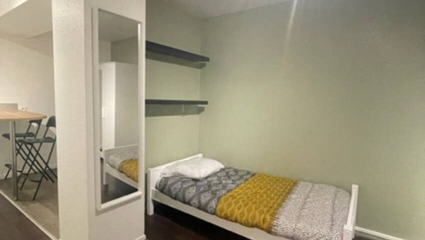 50504126g - Attribut alt par défaut.