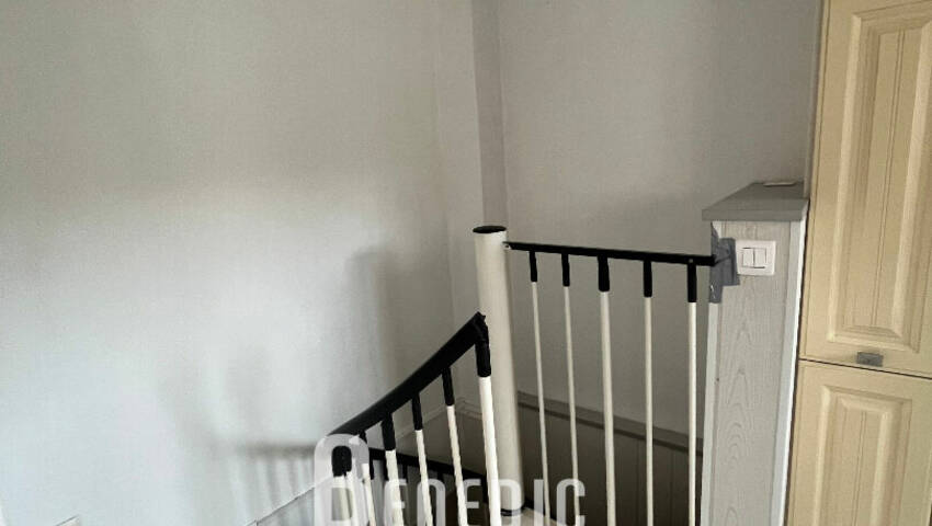 50481367e - Attribut alt par défaut.