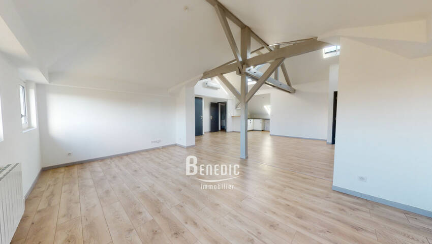 32972104k - Attribut alt par défaut.