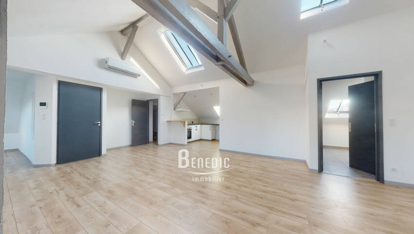 32972104l - Attribut alt par défaut.