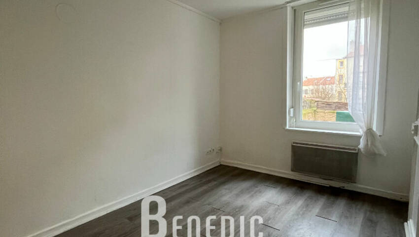 50403927a - Attribut alt par défaut.