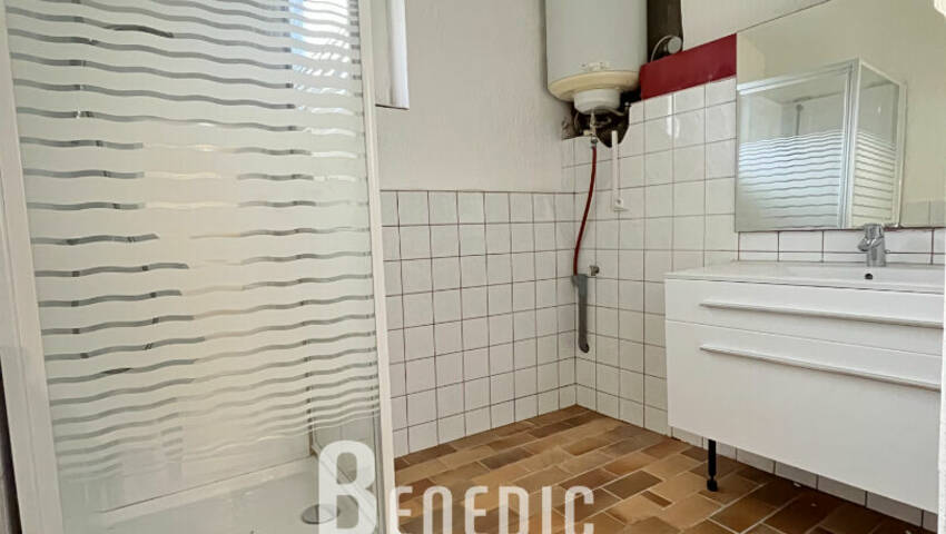 50403927d - Attribut alt par défaut.