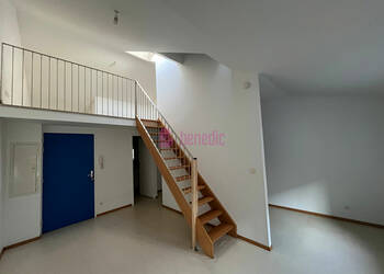 46491883a - Attribut alt par défaut.