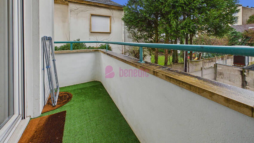 51007446n - Attribut alt par défaut.