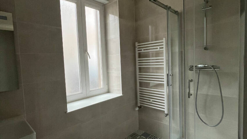 4255896g - Attribut alt par défaut.