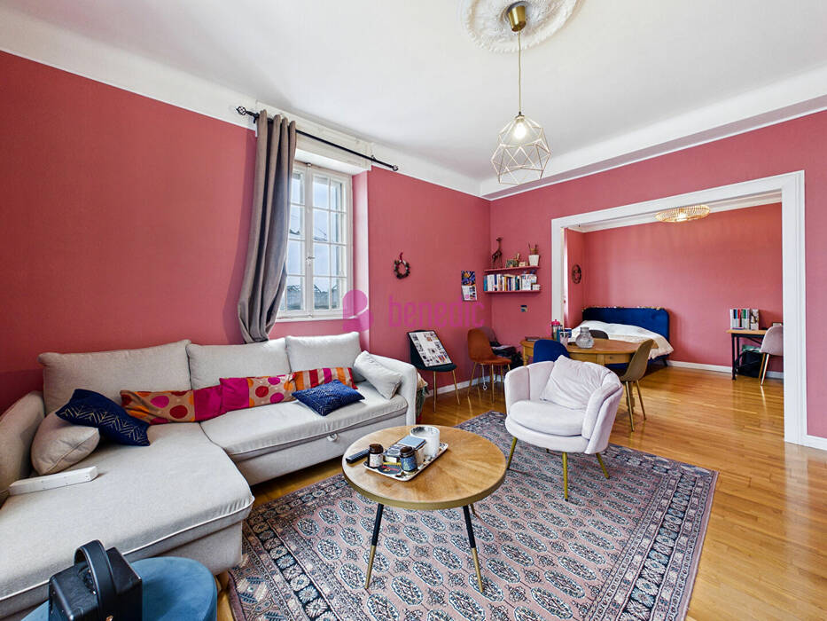 51331551f - Attribut alt par défaut.