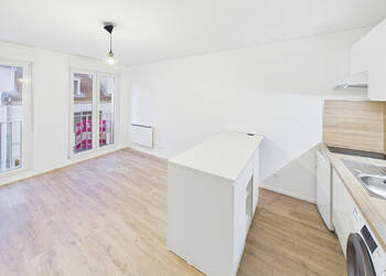 29192391c - Attribut alt par défaut.