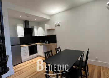 51512563c - Attribut alt par défaut.