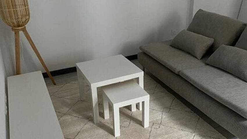 51661218f - Attribut alt par défaut.