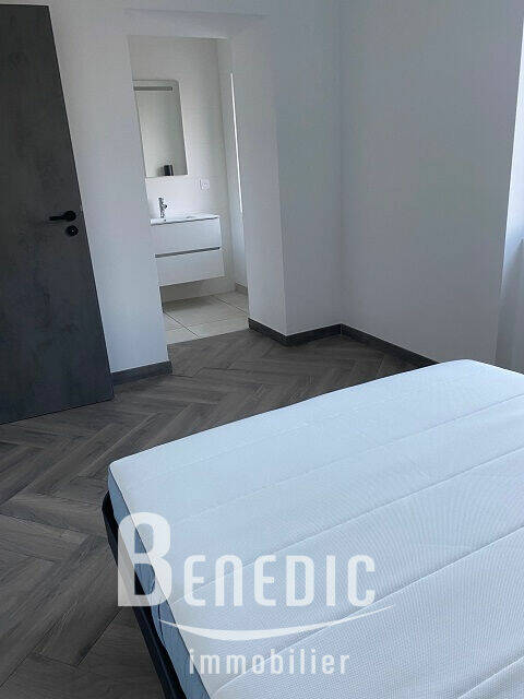 51661218h - Attribut alt par défaut.