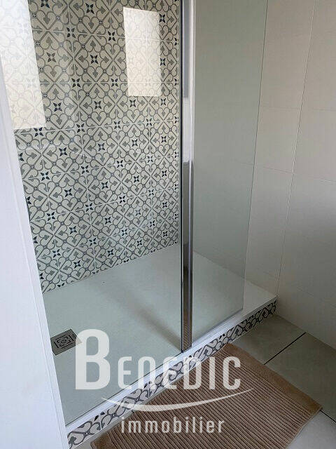 51661218i - Attribut alt par défaut.