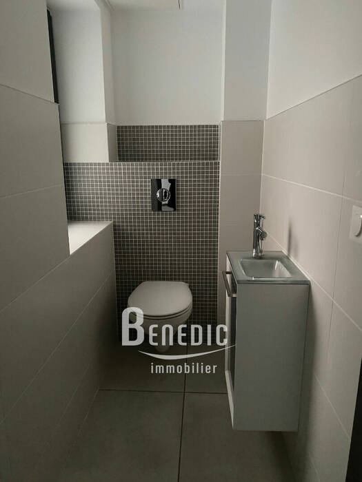 51661218k - Attribut alt par défaut.