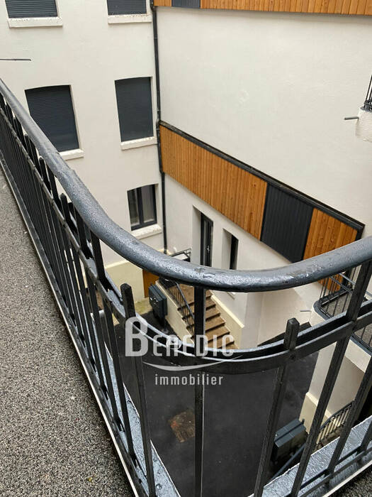 51661218n - Attribut alt par défaut.