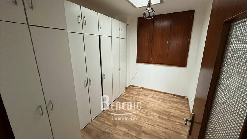 51460171d - Attribut alt par défaut.