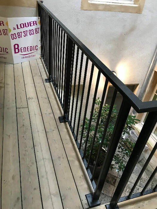 10433798j - Attribut alt par défaut.