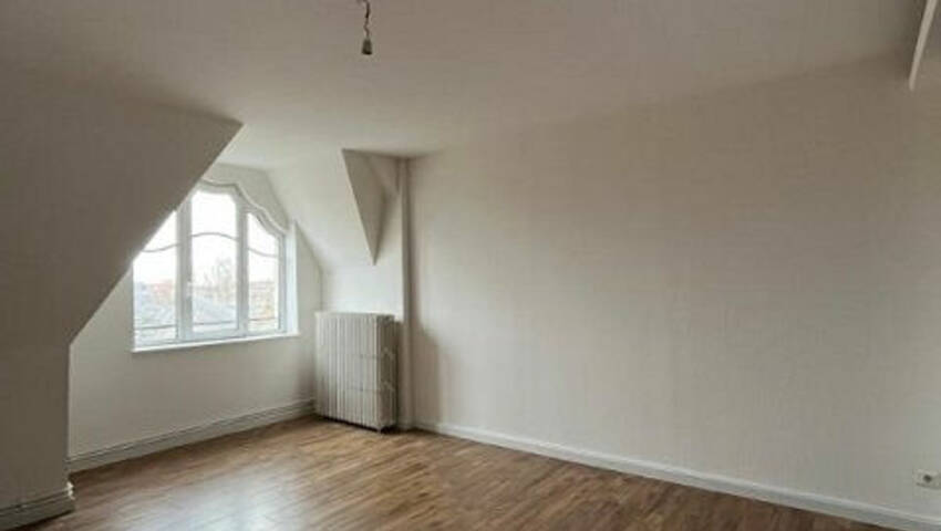 51847429a - Attribut alt par défaut.