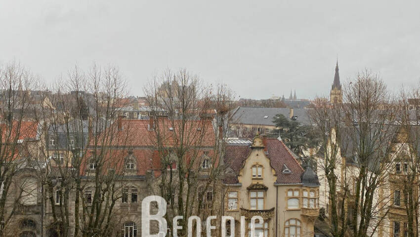 51847429e - Attribut alt par défaut.