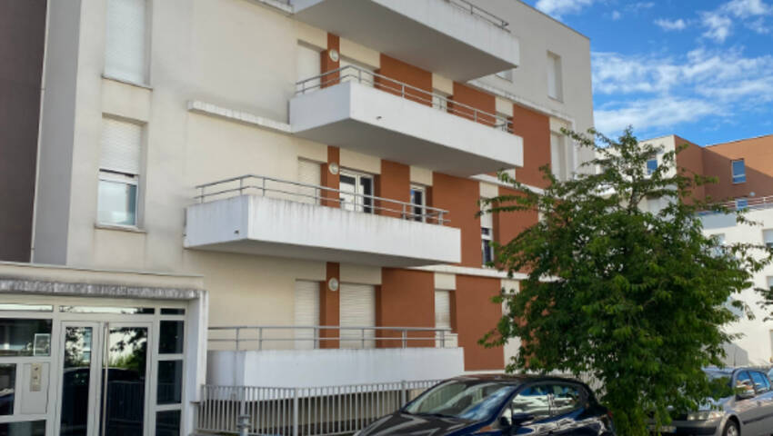 4246526k - Attribut alt par défaut.