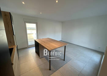 52142202c - Attribut alt par défaut.